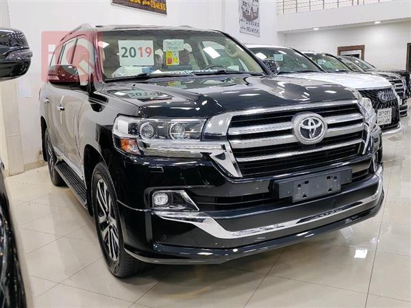 Toyota for sale in Iraq